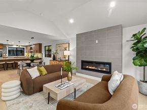 12562 17th Avenue NE, Seattle WA 98125
