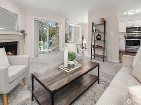 11215 NE 128th Street L302, Kirkland WA 98034