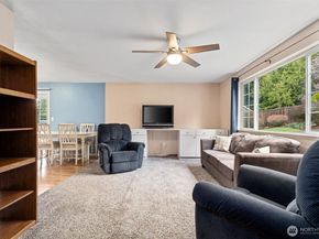 3520 Berger Place SE, Port Orchard WA 98366