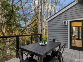 1014 4th Avenue N, Seattle WA 98109