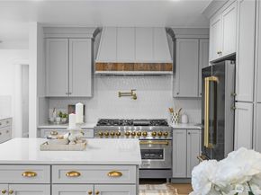 1014 4th Avenue N, Seattle WA 98109