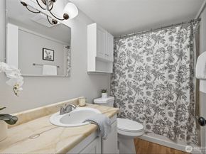 9416 1st Avenue NE 305, Seattle WA 98115