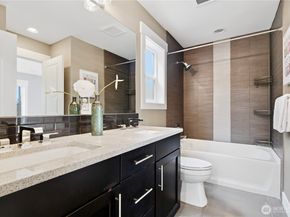 11422 NE 92nd Street, Kirkland WA 98033