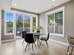 11422 NE 92nd Street, Kirkland WA 98033