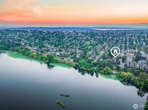 937 N 71st Street, Seattle WA 98103