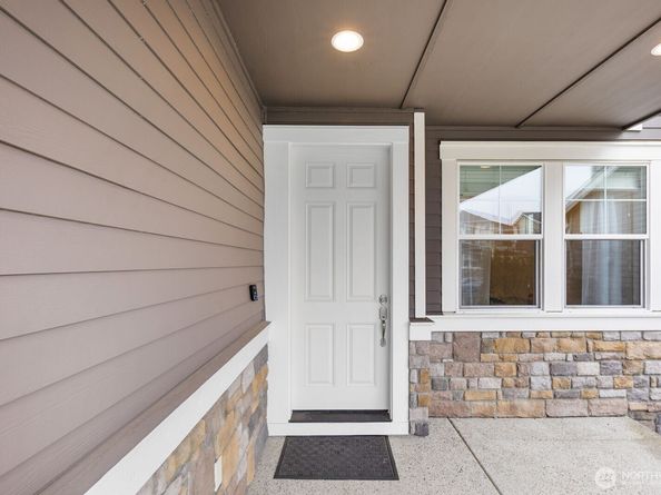 27318 14th Court S, Des Moines WA 98198