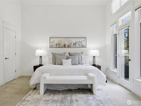 612 128th Avenue NE, Bellevue WA 98005