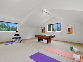 612 128th Avenue NE, Bellevue WA 98005