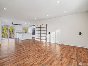 1519 22nd Street NE 1627, Auburn WA 98002