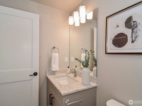 4319 SW 102nd Street, Seattle WA 98146