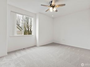 3220 SE 12th Street 1039, Renton WA 98058