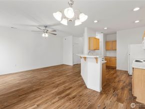 3220 SE 12th Street 1039, Renton WA 98058