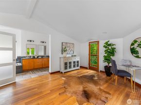 2708 NE 98th Street, Seattle WA 98115