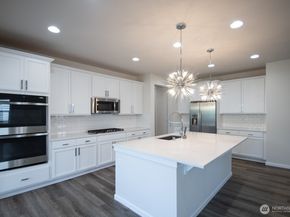 771 SE Nordmann Loop, Port Orchard WA 98366