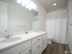 771 SE Nordmann Loop, Port Orchard WA 98366