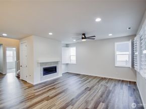 771 SE Nordmann Loop, Port Orchard WA 98366