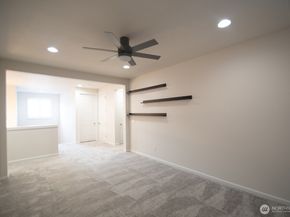 771 SE Nordmann Loop, Port Orchard WA 98366