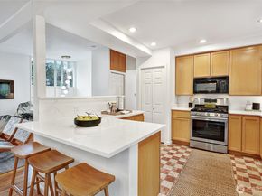 14627 SE Newport Way, Bellevue WA 98006