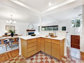 14627 SE Newport Way, Bellevue WA 98006