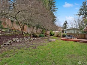 14627 SE Newport Way, Bellevue WA 98006