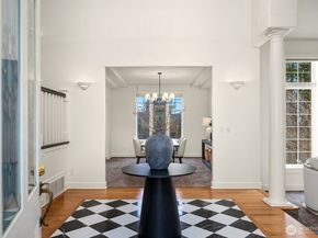 17120 SE 29th Place, Bellevue WA 98008