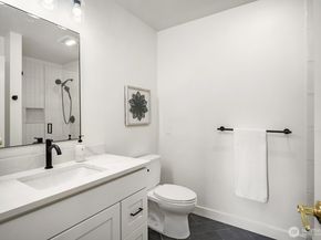 17120 SE 29th Place, Bellevue WA 98008