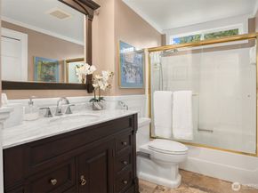 17409 113th Avenue NE, Bothell WA 98011