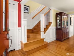 17409 113th Avenue NE, Bothell WA 98011