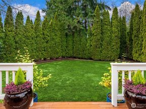 17409 113th Avenue NE, Bothell WA 98011