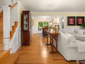 17409 113th Avenue NE, Bothell WA 98011