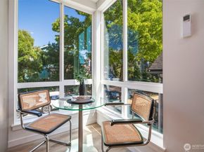 115 22nd Avenue B, Seattle WA 98122