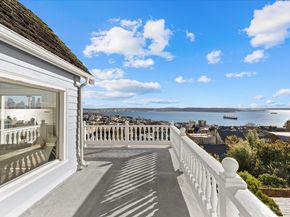 307 W Highland Drive, Seattle WA 98119