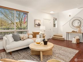 2211 NE Natalie Way, Issaquah WA 98029