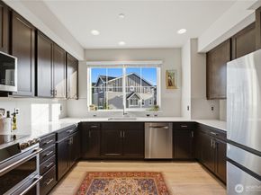 1621 Seattle Hill Road J5, Bothell WA 98012