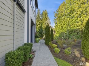 1621 Seattle Hill Road J5, Bothell WA 98012