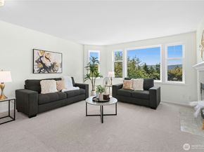 22541 SE 42nd Court 2252, Issaquah WA 98029