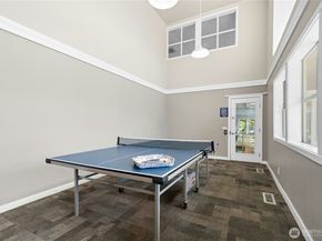 22541 SE 42nd Court 2252, Issaquah WA 98029