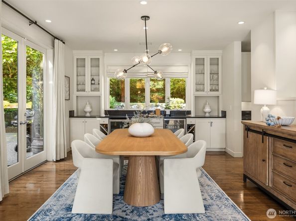 7250 92nd Avenue SE, Mercer Island WA 98040