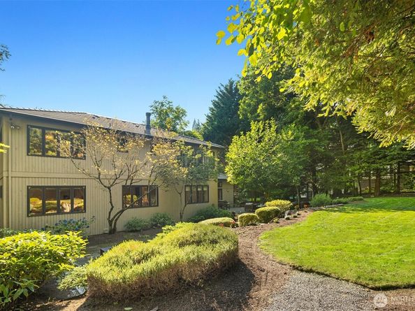 7250 92nd Avenue SE, Mercer Island WA 98040