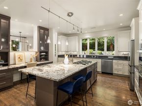 7250 92nd Avenue SE, Mercer Island WA 98040