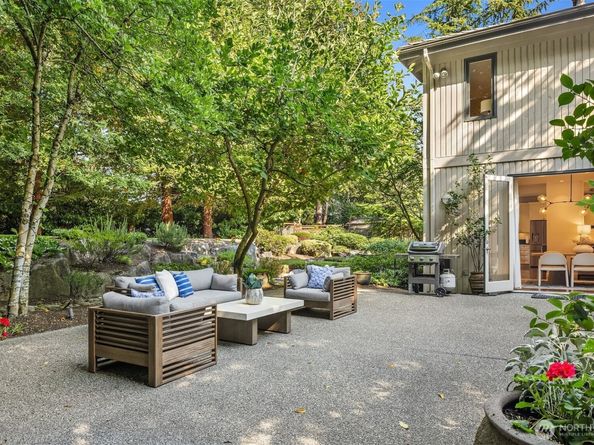 7250 92nd Avenue SE, Mercer Island WA 98040