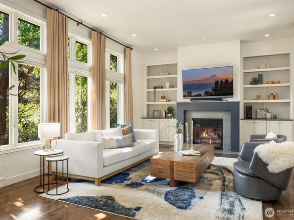 7250 92nd Avenue SE, Mercer Island WA 98040