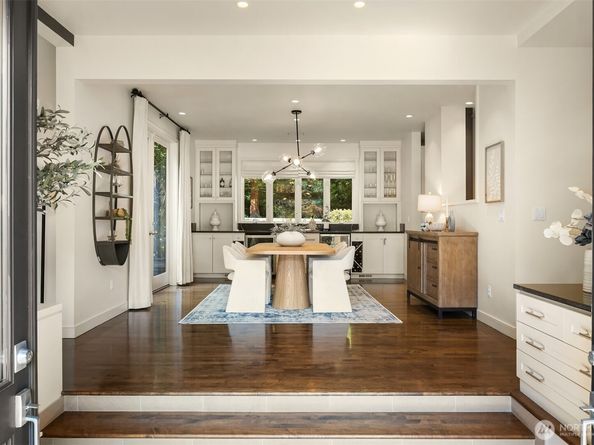 7250 92nd Avenue SE, Mercer Island WA 98040