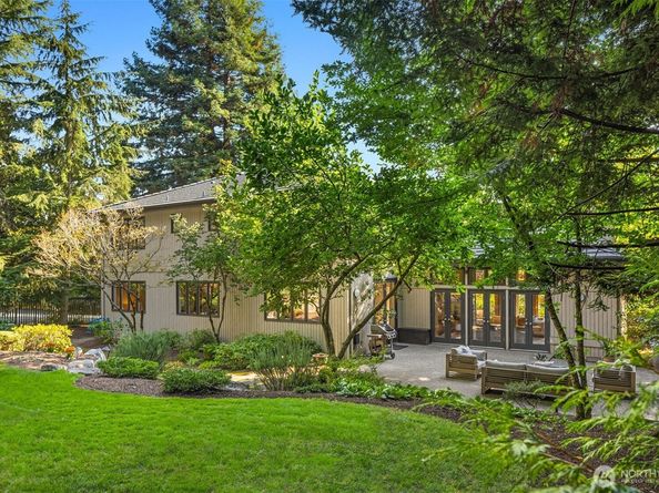 7250 92nd Avenue SE, Mercer Island WA 98040