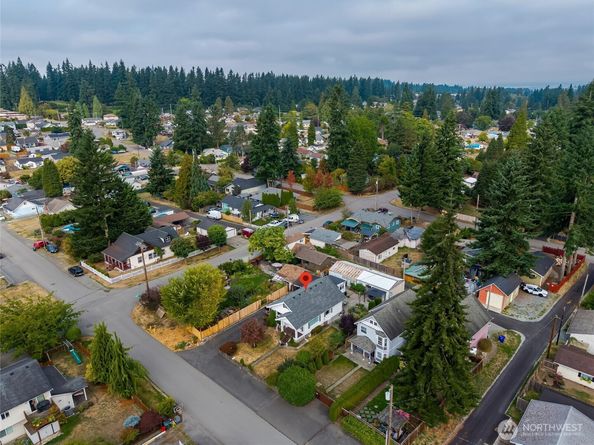 2225 61st Street SE, Everett WA 98203
