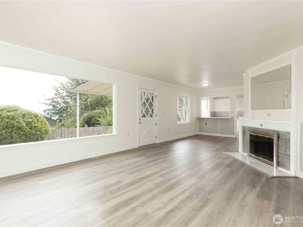 302 S Hartford Avenue, Bremerton WA 98312
