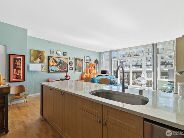 2717 Western Avenue 6014, Seattle WA 98121