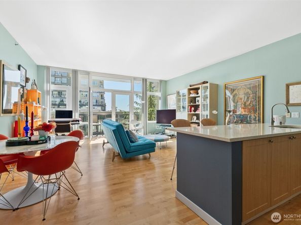 2717 Western Avenue 6014, Seattle WA 98121