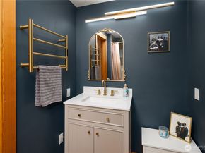 3658 Dayton Avenue N 401, Seattle WA 98103