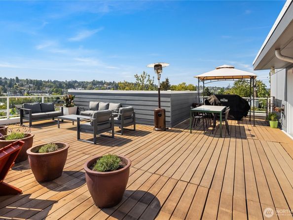 3658 Dayton Avenue N 401, Seattle WA 98103